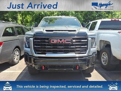Certified 2025 GMC Sierra 2500 AT4X AWD/4WD image 2