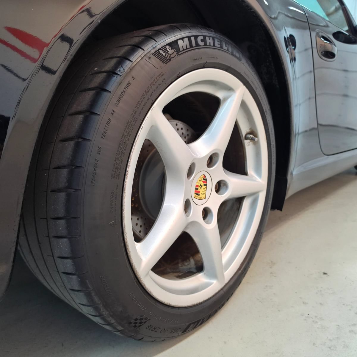 Used 2007 Porsche 911 Cabriolet image 11