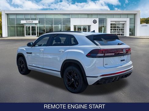 New 2026 Volkswagen Atlas Cross Sport SEL R-Line AWD/4WD image 6
