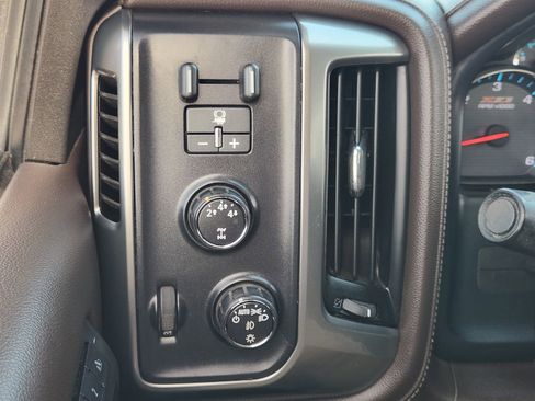 Used 2015 Chevrolet Silverado 2500 LTZ w/ Driver Alert Package image 24