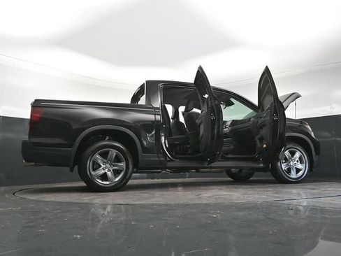 Used 2023 Honda Ridgeline RTL-E image 34