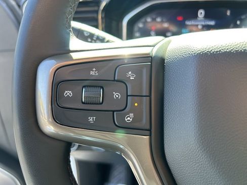 Used 2024 Chevrolet Silverado 2500 High Country w/ High Country Premium Package image 28