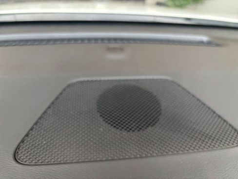 Used 2025 Nissan Altima 2.5 SV FWD image 17