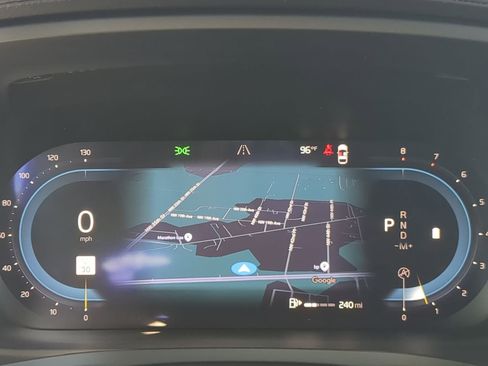 New 2025 Volvo V60 B5 Cross Country Ultra w/ Protection Package Premier image 27