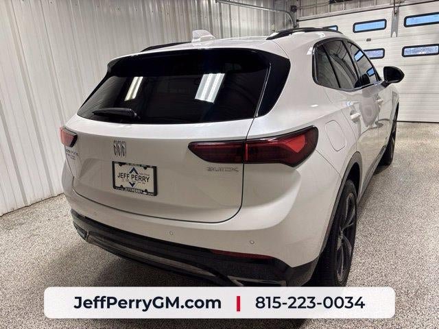 Used 2024 Buick Envision Sport Touring AWD/4WD image 3