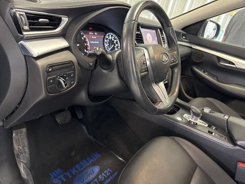 Used 2019 INFINITI QX50 Pure AWD/4WD image 43