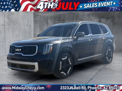 Used 2024 Kia Telluride S w/ S Sunroof Package