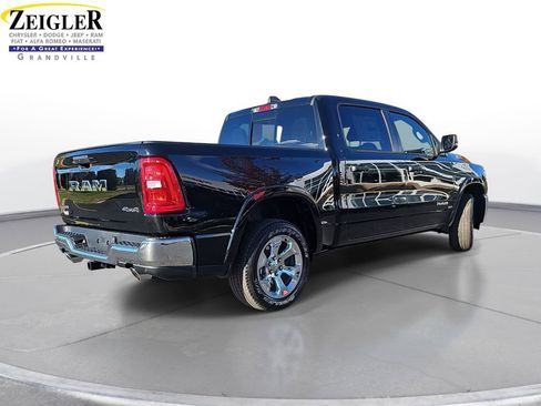 New 2026 RAM 1500 4x4 Crew Cab image 5