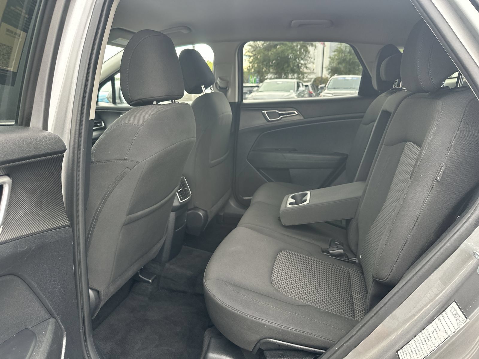 Used 2024 Kia Sportage LX FWD image 31