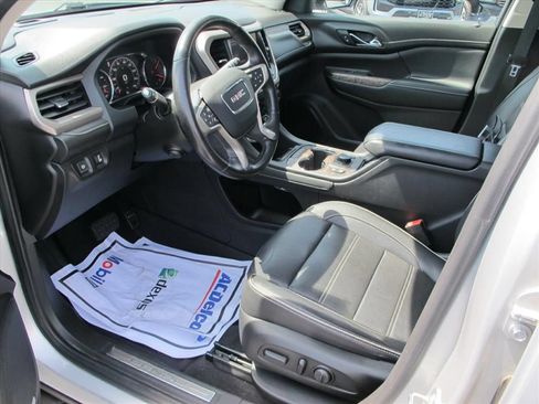 Used 2020 GMC Acadia Denali w/ LPO, Floor Liner Package FWD image 9