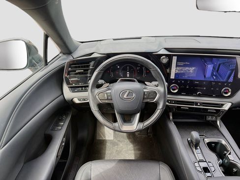 Used 2024 Lexus RX 350 AWD image 18