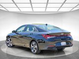 Used 2023 Hyundai Elantra SEL w/ Convenience Package image 6