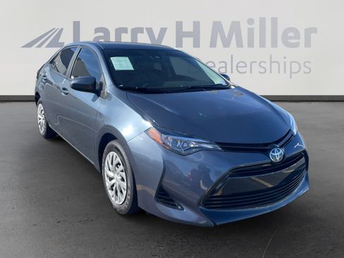 Used 2017 Toyota Corolla LE image 7