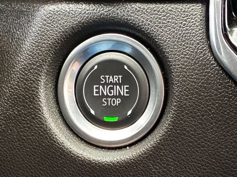 Used 2024 Chevrolet Colorado Trail Boss w/ Advanced Trailering Package AWD/4WD image 16