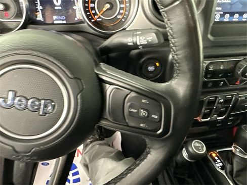 Certified 2023 Jeep Gladiator Sport image 26