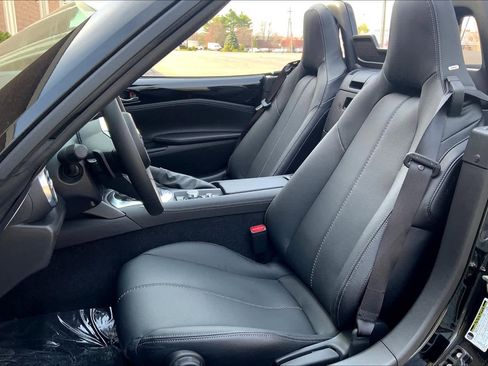 New 2025 MAZDA MX-5 Miata Grand Touring w/ Weather Package image 13