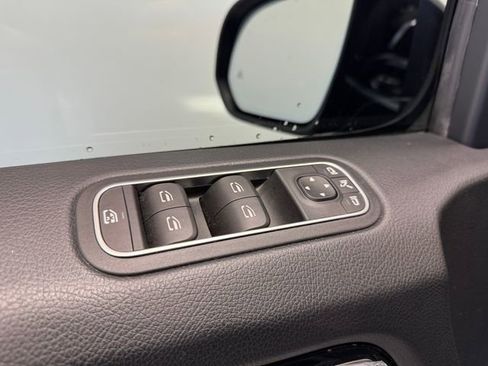 Used 2021 Mercedes-Benz G 550 image 36
