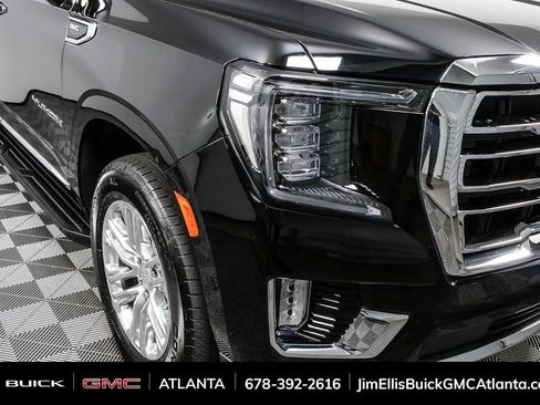 Used 2021 GMC Yukon SLT w/ SLT Premium Package image 41