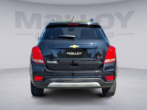 Used 2020 Chevrolet Trax LT w/ LT Convenience Package AWD/4WD image 4