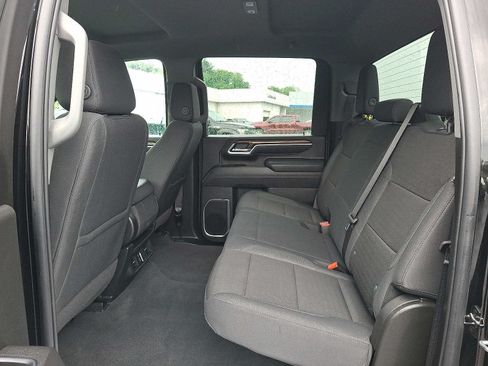 Used 2025 Chevrolet Silverado 2500 LT w/ Convenience Package AWD/4WD image 10