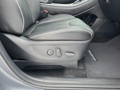 Used 2024 Hyundai Palisade SEL image 15