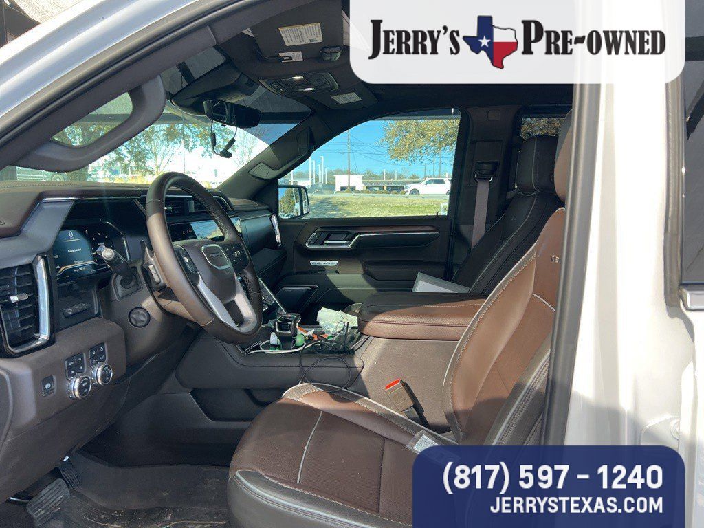 Used 2025 GMC Sierra 1500 Denali w/ Denali Reserve Package AWD/4WD image 7