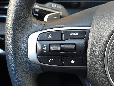 Certified 2025 Kia Sportage LX AWD/4WD image 26