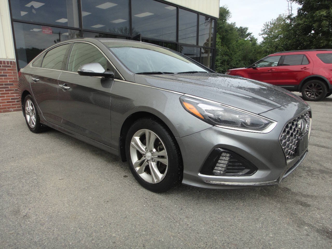 Used 2018 Hyundai Sonata Limited FWD image 3
