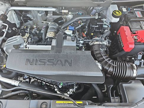 Certified 2024 Nissan Rogue S FWD image 28