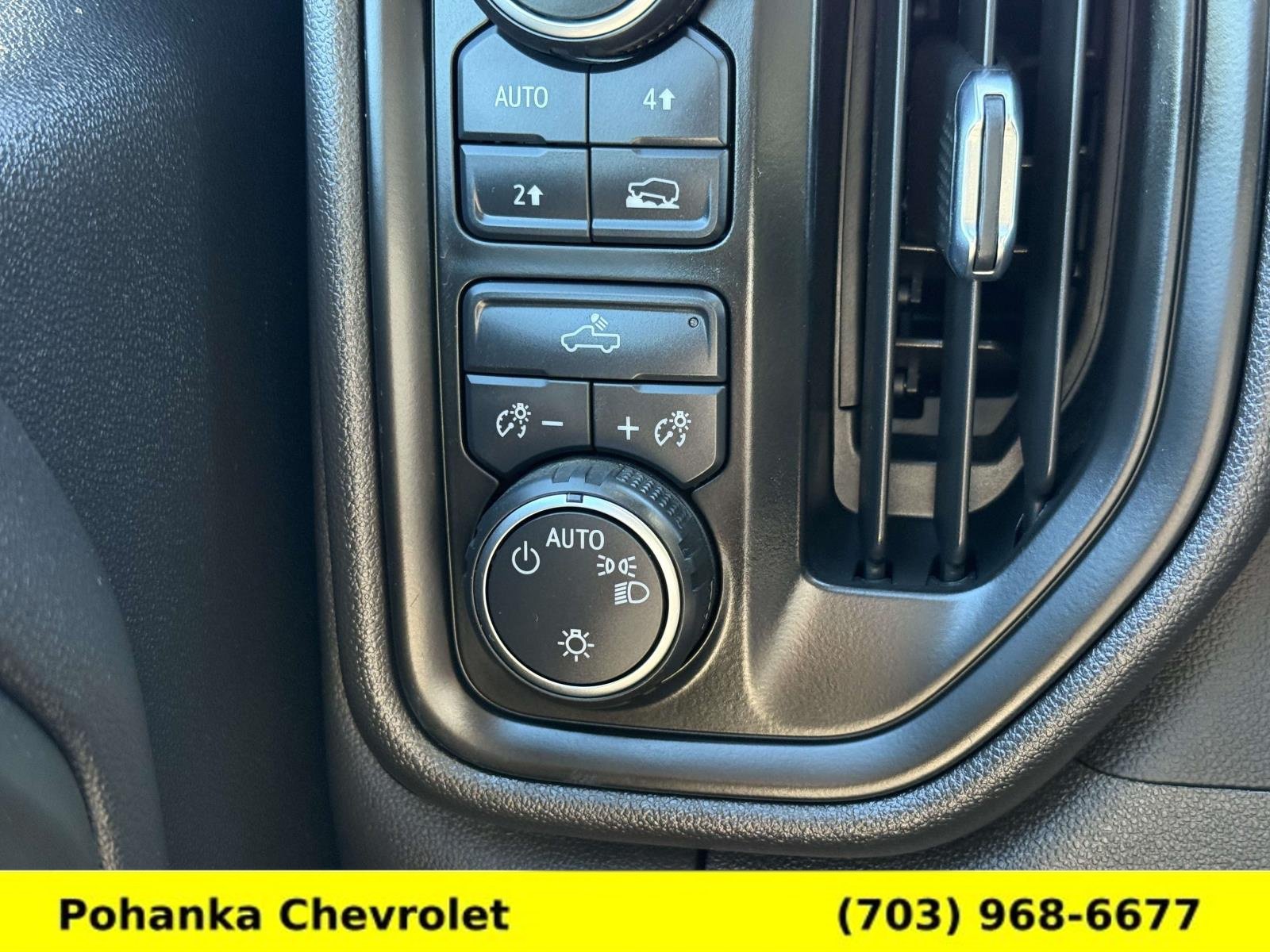 Certified 2023 Chevrolet Silverado 1500 Custom AWD/4WD image 22