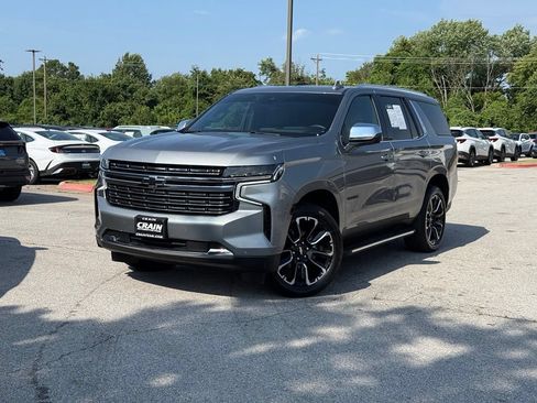 Used 2023 Chevrolet Tahoe Premier w/ Advanced Technology Package AWD/4WD image 3