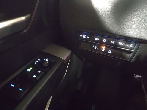 Used 2023 Toyota Sequoia SR5 image 15