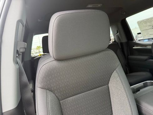 New 2026 Chevrolet Silverado 1500 LT image 46