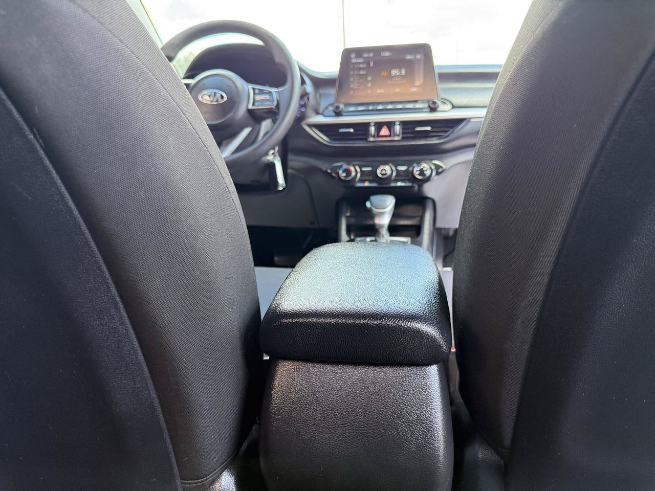 Used 2020 Kia Forte LXS FWD image 45