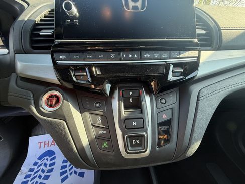 Used 2025 Honda Odyssey Sport-L image 23