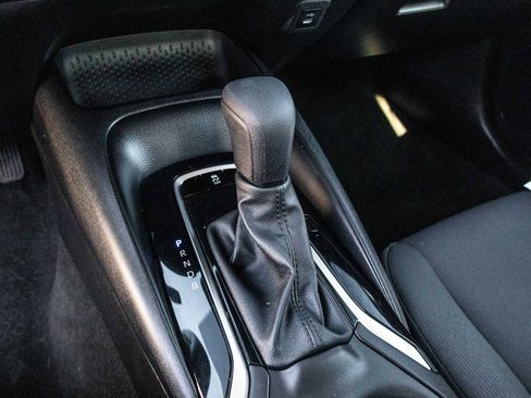 Certified 2024 Toyota Corolla LE image 22