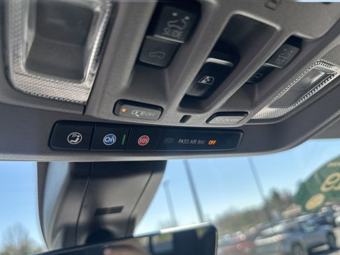 Used 2019 Chevrolet Silverado 1500 LTZ w/ LTZ Premium Package image 20