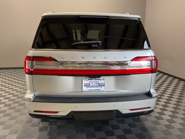 Used 2019 Lincoln Navigator Reserve AWD/4WD image 11