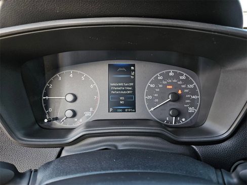 Certified 2023 Toyota Corolla Cross LE image 15