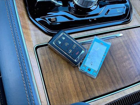 Used 2022 Jeep Grand Wagoneer Series II w/ Flexible Seating Group image 11