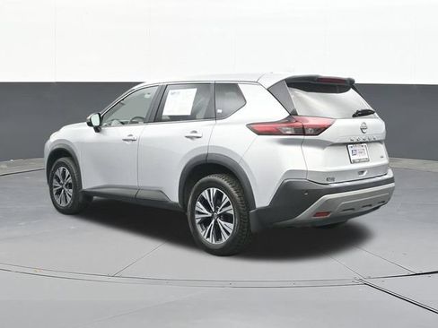 Used 2023 Nissan Rogue SV FWD image 10