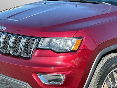 Used 2021 Jeep Grand Cherokee Limited AWD/4WD image 30