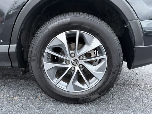 Used 2016 Toyota RAV4 XLE image 20