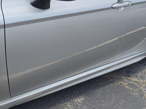 Used 2019 Toyota Camry SE FWD image 34