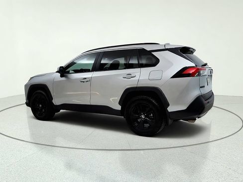 Used 2025 Toyota RAV4 XLE w/ Convenience Package AWD/4WD image 5