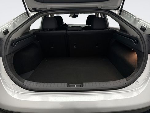 Used 2019 Hyundai Ioniq Electric image 18