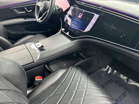 Certified 2024 Mercedes-Benz EQS 580 4MATIC Sedan image 34