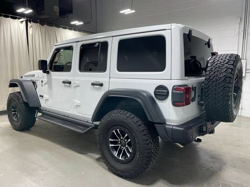 Used 2026 Jeep Wrangler Unlimited Rubicon 392 w/ Quick Order Package 27X Moab AWD/4WD image 5