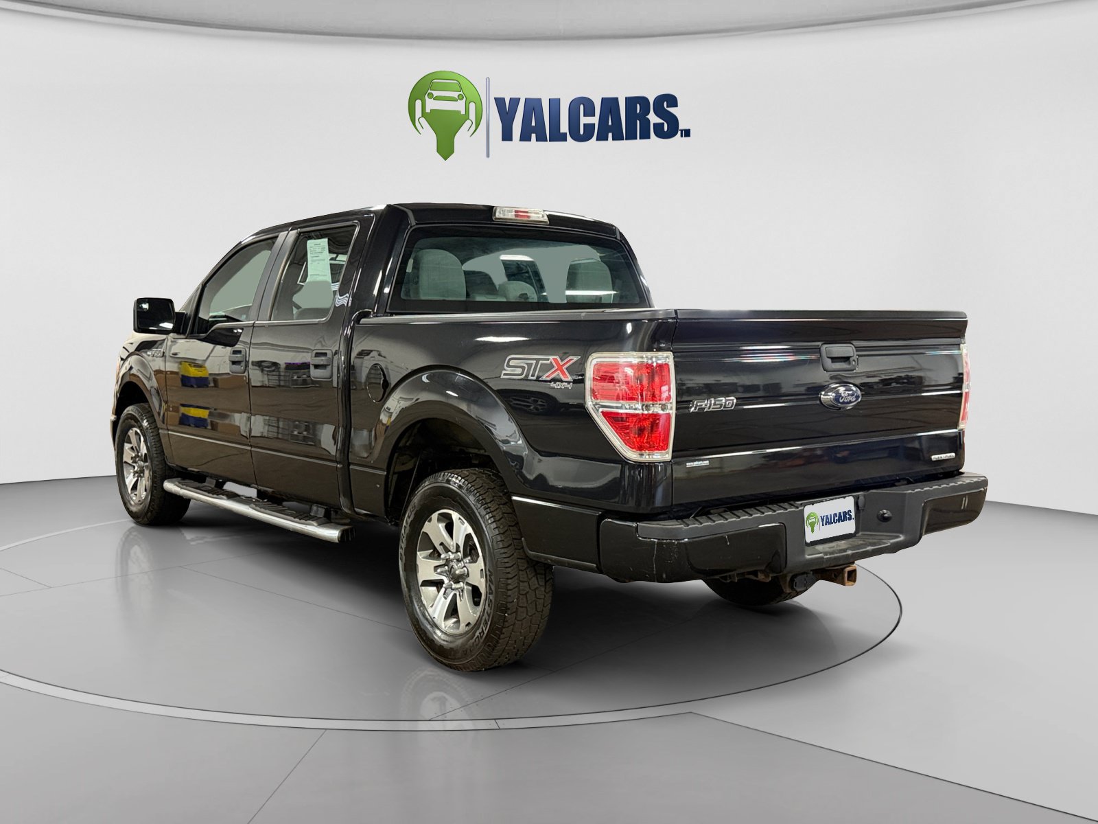 Used 2014 Ford F150 STX w/ Equipment Group 201A Mid AWD/4WD image 3