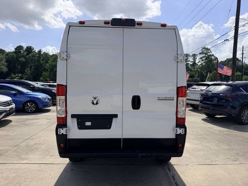 Used 2023 RAM ProMaster 2500 FWD image 6